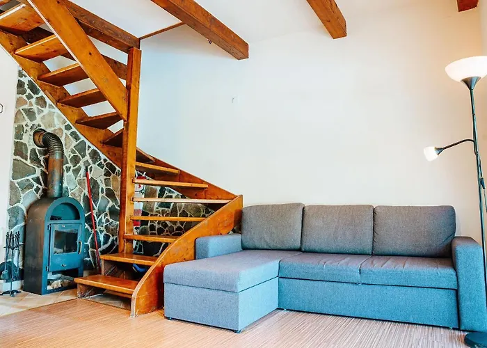 Nyaraló Tátorján *