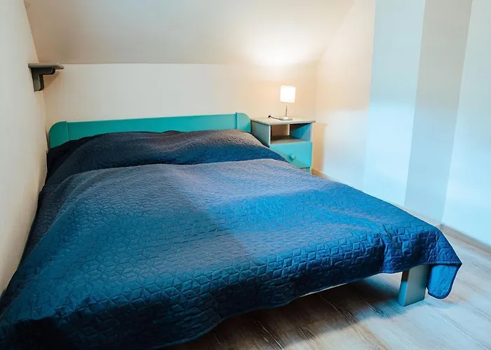 Tatorjan Vendeghaz * Balatonkenese